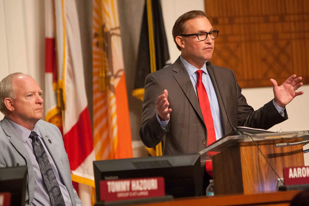 City Council President Aaron Bowman and Mayor Lenny Curry at the 2018 Budget Address