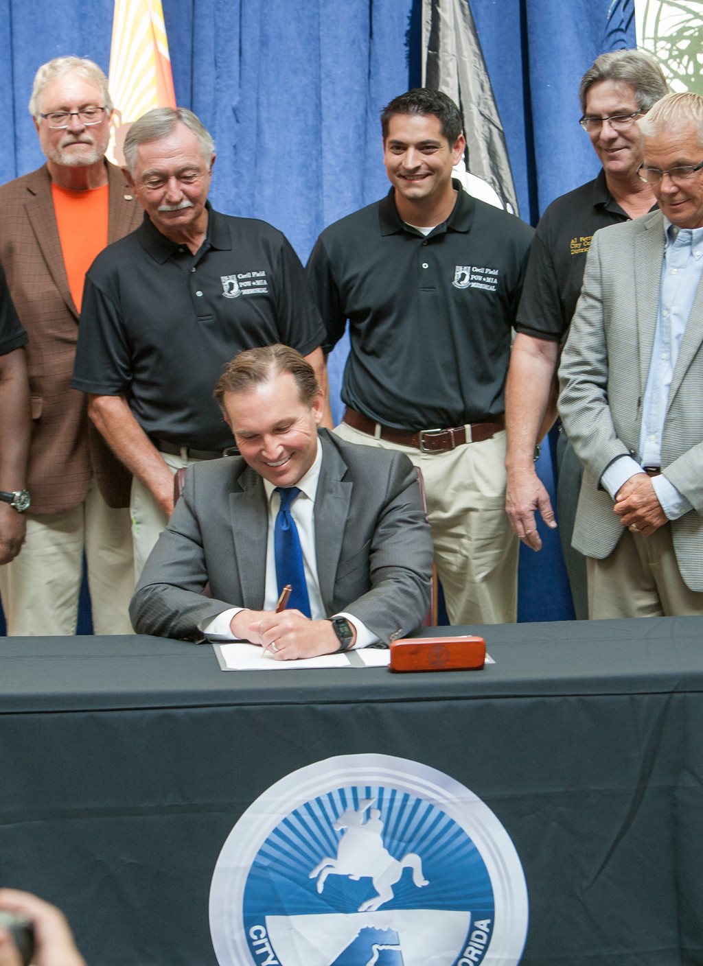 Mayor Curry signing bill 2017-394 on Aug. 23, 2017.