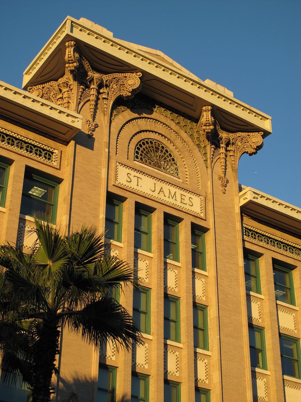 exterior shot of jacksonville city hall building