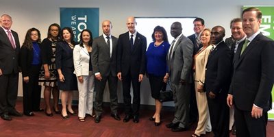 Governor Rick Scott joins City Council members, FIS representatives and community leaders to announce the company's plans to bring 250 jobs to Jacksonville. 