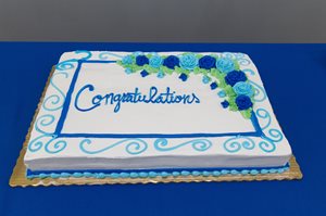Cake with Congratulations written on it