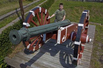 little boy with cannon at Fort Caroline Park